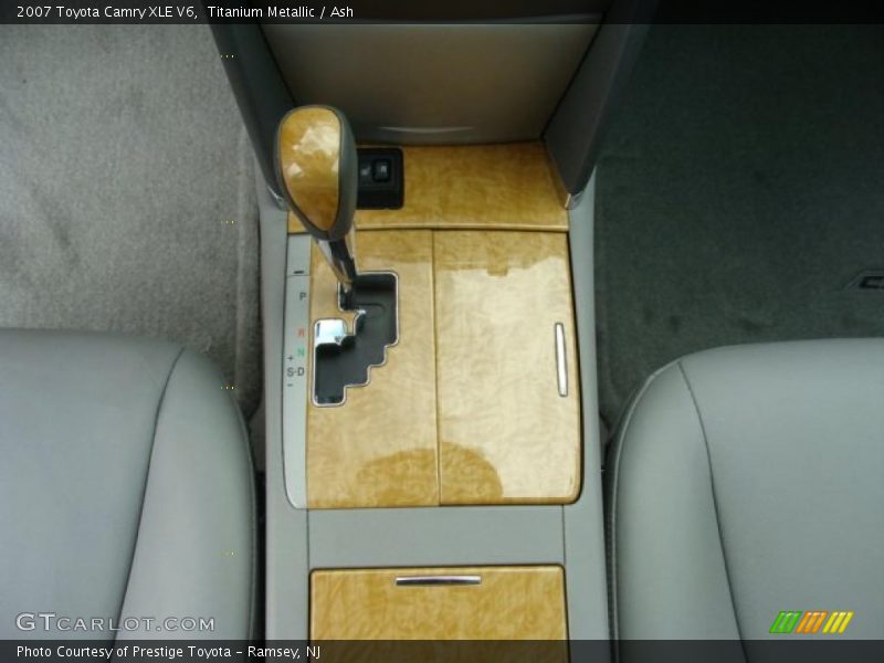 Titanium Metallic / Ash 2007 Toyota Camry XLE V6