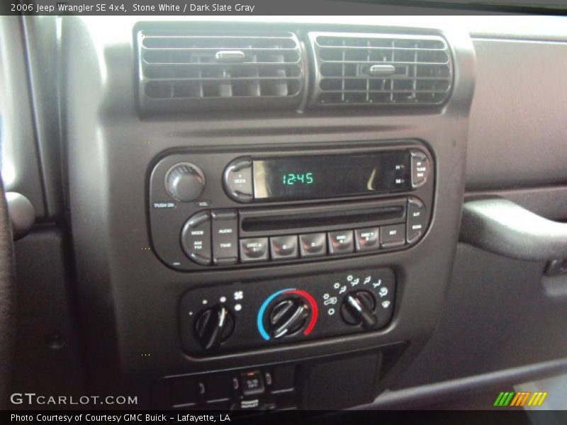Stone White / Dark Slate Gray 2006 Jeep Wrangler SE 4x4