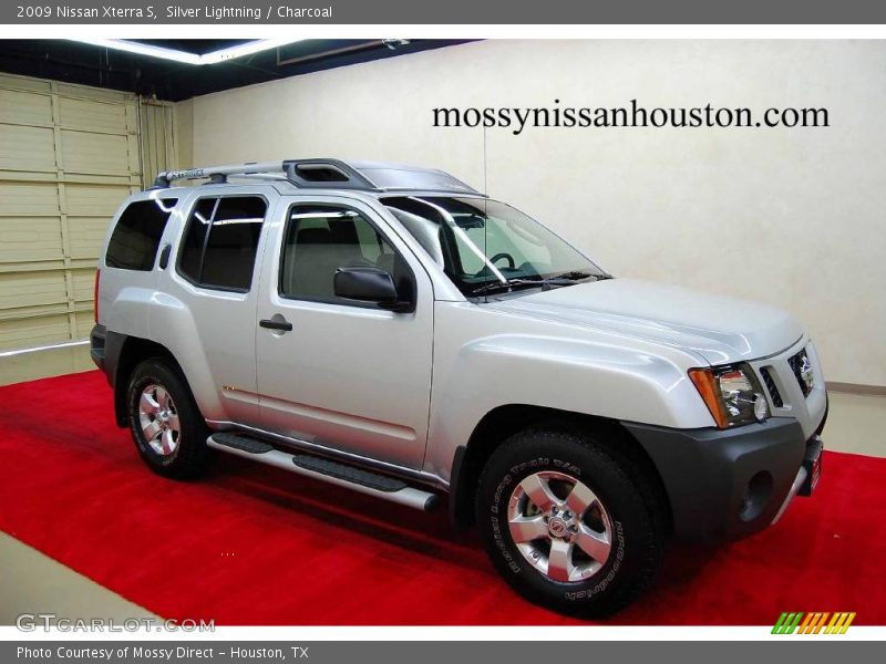 Silver Lightning / Charcoal 2009 Nissan Xterra S