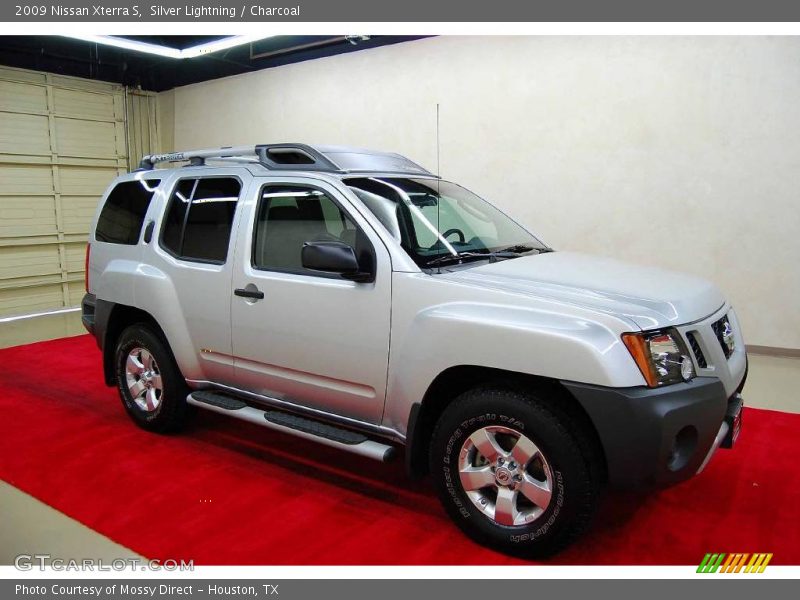 Silver Lightning / Charcoal 2009 Nissan Xterra S