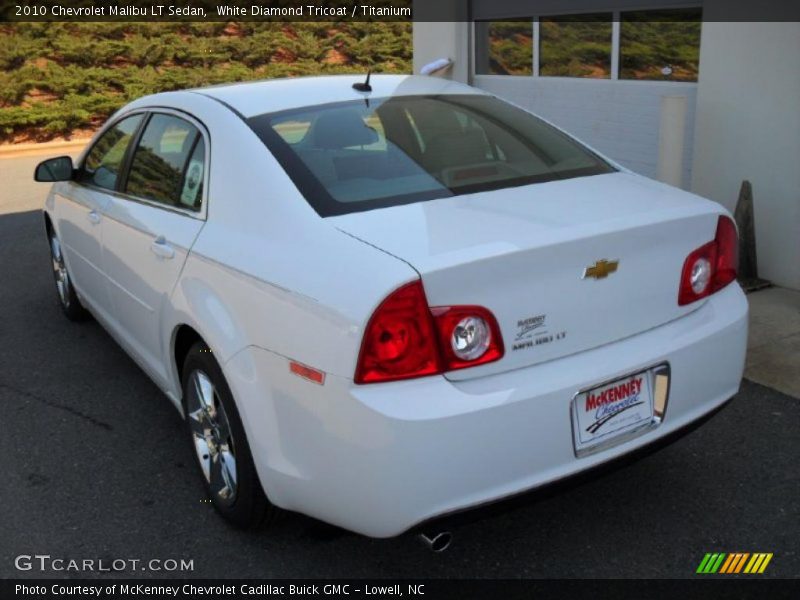 White Diamond Tricoat / Titanium 2010 Chevrolet Malibu LT Sedan