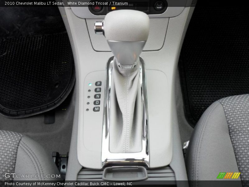 White Diamond Tricoat / Titanium 2010 Chevrolet Malibu LT Sedan
