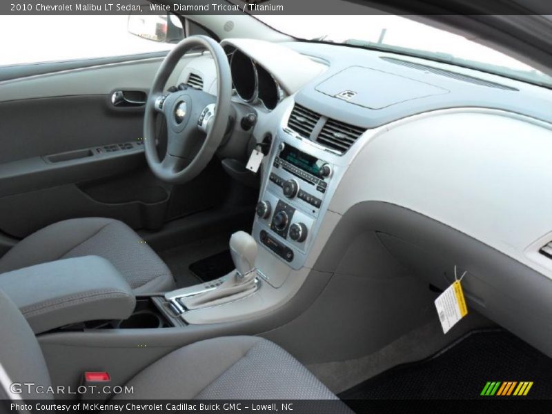 White Diamond Tricoat / Titanium 2010 Chevrolet Malibu LT Sedan