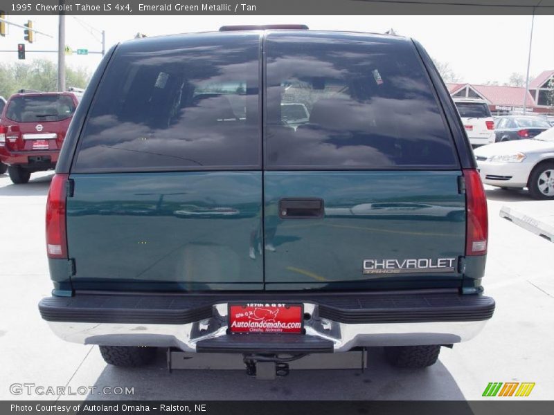 Emerald Green Metallic / Tan 1995 Chevrolet Tahoe LS 4x4
