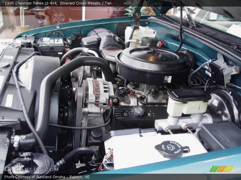 Emerald Green Metallic / Tan 1995 Chevrolet Tahoe LS 4x4