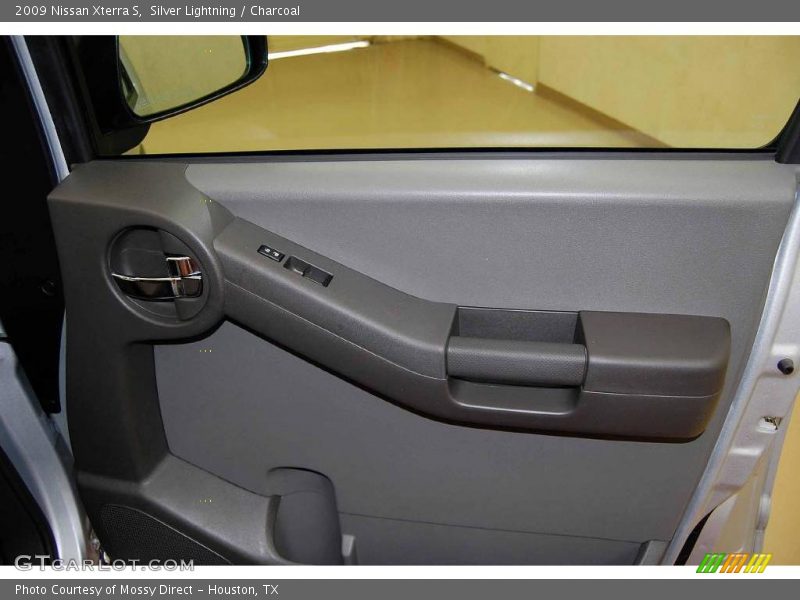 Silver Lightning / Charcoal 2009 Nissan Xterra S
