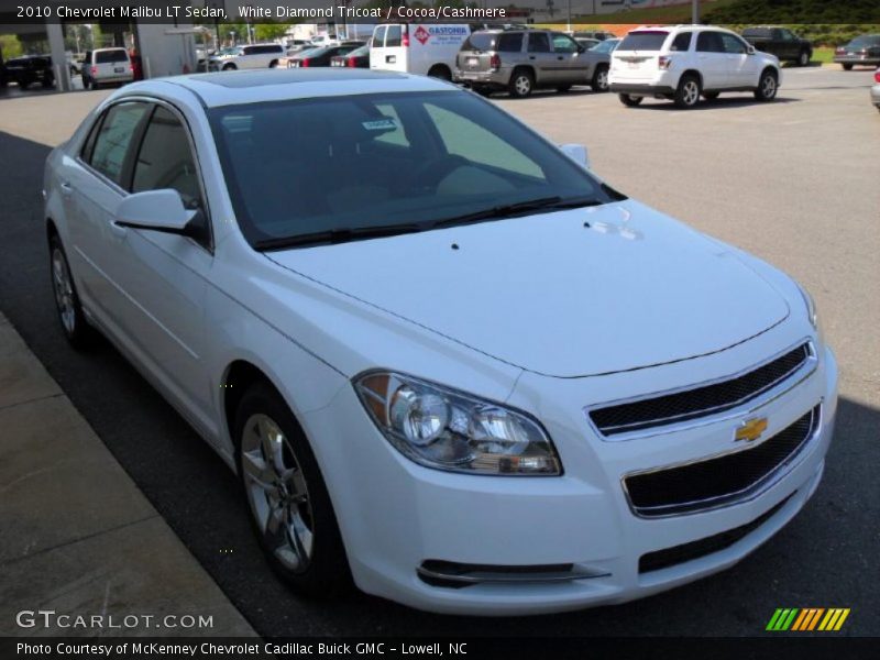White Diamond Tricoat / Cocoa/Cashmere 2010 Chevrolet Malibu LT Sedan