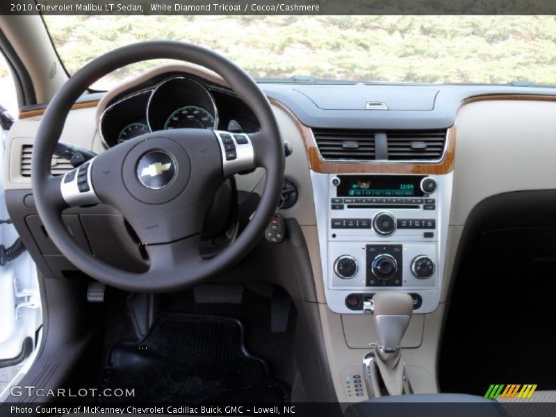 White Diamond Tricoat / Cocoa/Cashmere 2010 Chevrolet Malibu LT Sedan