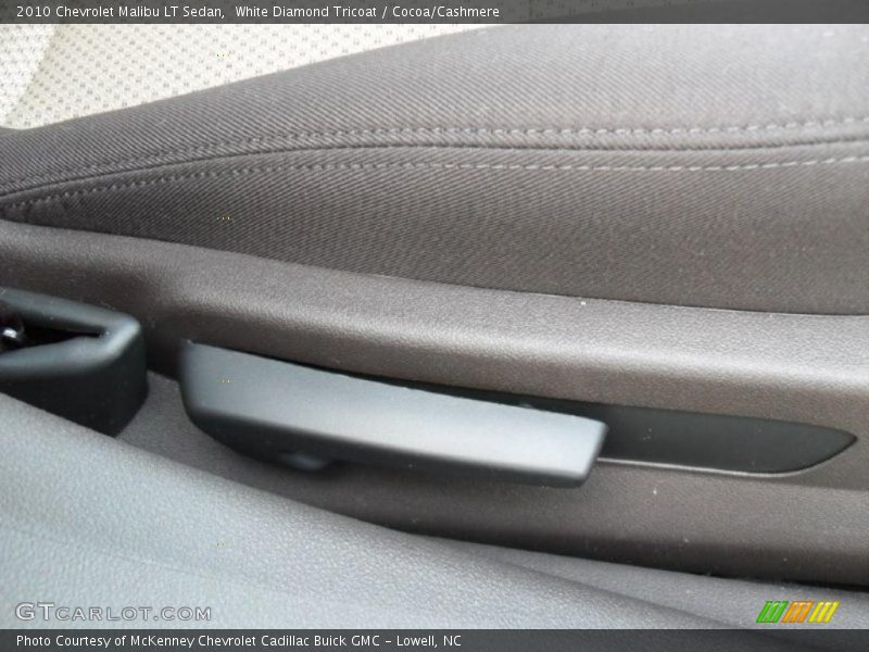 White Diamond Tricoat / Cocoa/Cashmere 2010 Chevrolet Malibu LT Sedan