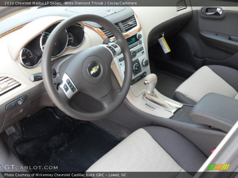 White Diamond Tricoat / Cocoa/Cashmere 2010 Chevrolet Malibu LT Sedan
