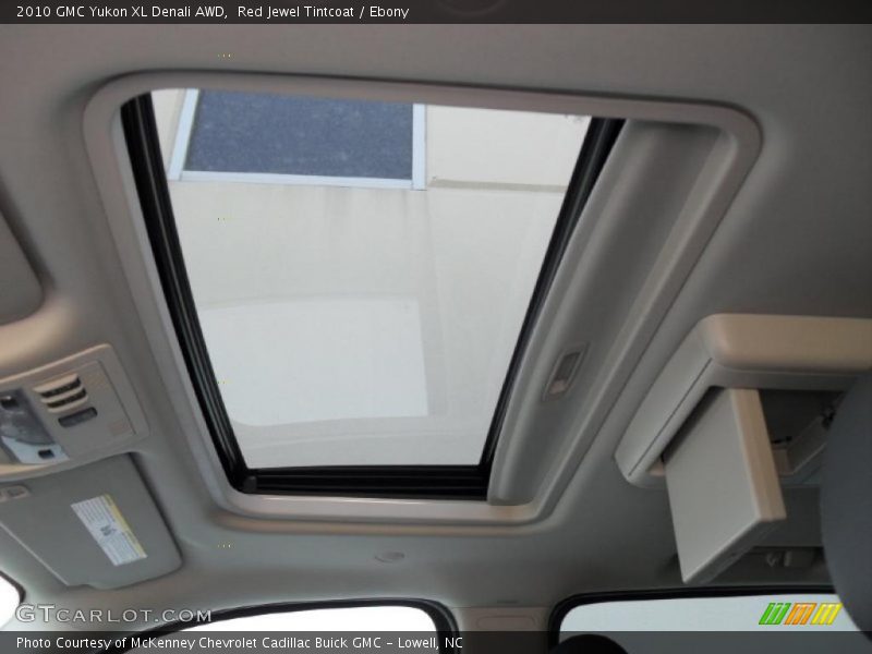 Red Jewel Tintcoat / Ebony 2010 GMC Yukon XL Denali AWD