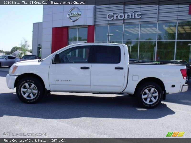 Blizzard White / Charcoal 2010 Nissan Titan SE Crew Cab