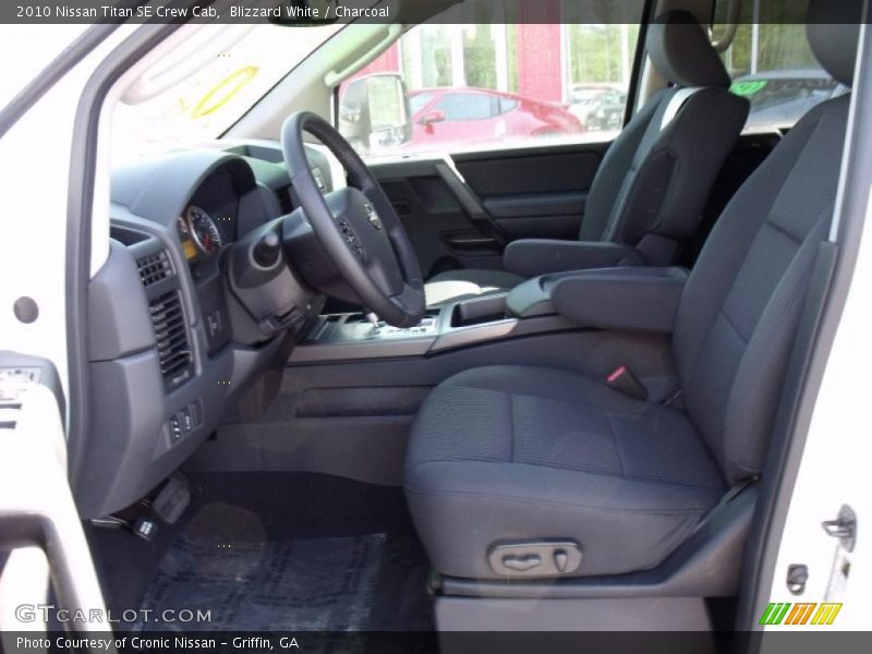 Blizzard White / Charcoal 2010 Nissan Titan SE Crew Cab