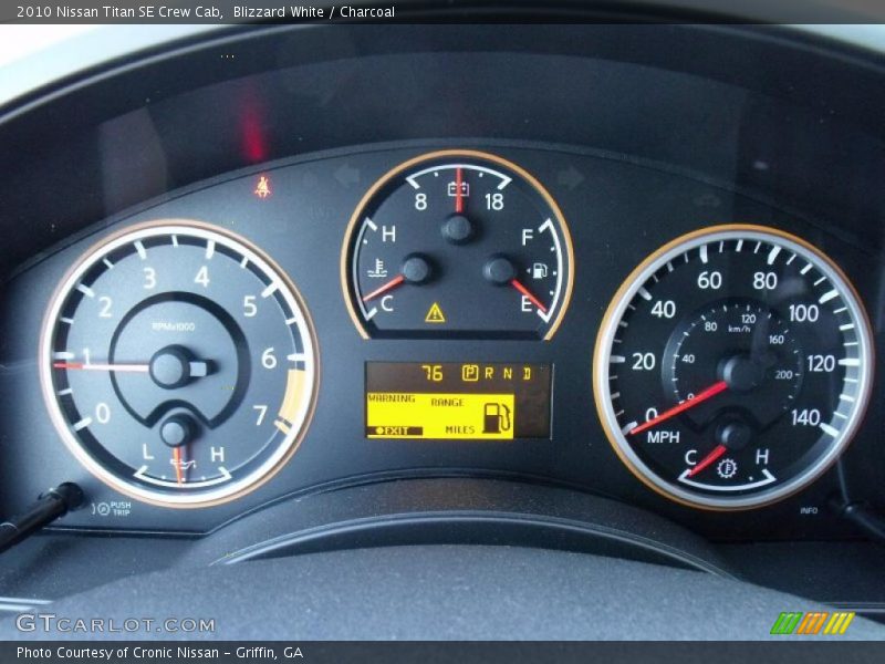Blizzard White / Charcoal 2010 Nissan Titan SE Crew Cab