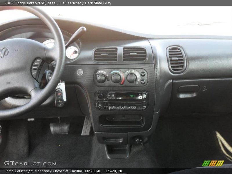 Steel Blue Pearlcoat / Dark Slate Gray 2002 Dodge Intrepid SE