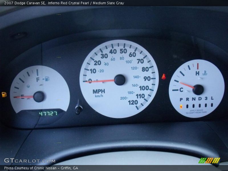 Inferno Red Crystal Pearl / Medium Slate Gray 2007 Dodge Caravan SE