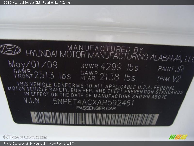 Pearl White / Camel 2010 Hyundai Sonata GLS