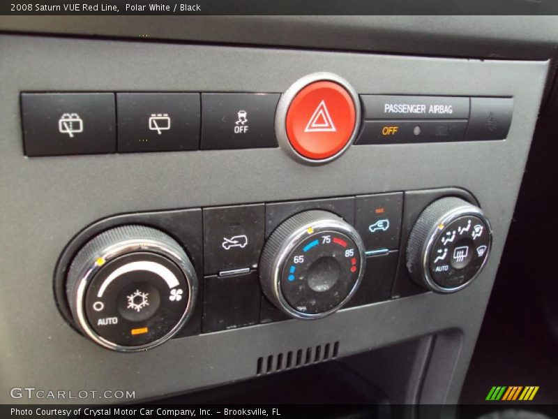 Polar White / Black 2008 Saturn VUE Red Line