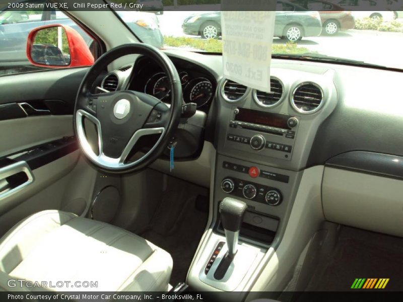 Chili Pepper Red / Gray 2009 Saturn VUE XE