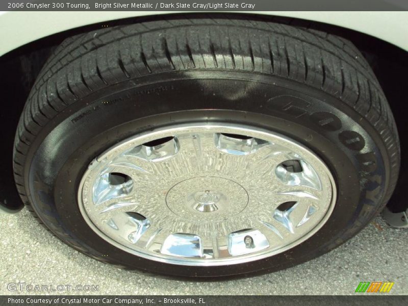 Bright Silver Metallic / Dark Slate Gray/Light Slate Gray 2006 Chrysler 300 Touring