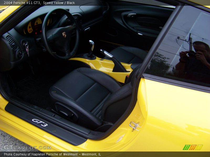 Speed Yellow / Black 2004 Porsche 911 GT3