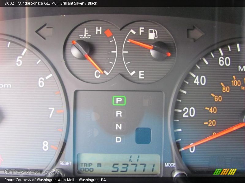 Brilliant Silver / Black 2002 Hyundai Sonata GLS V6
