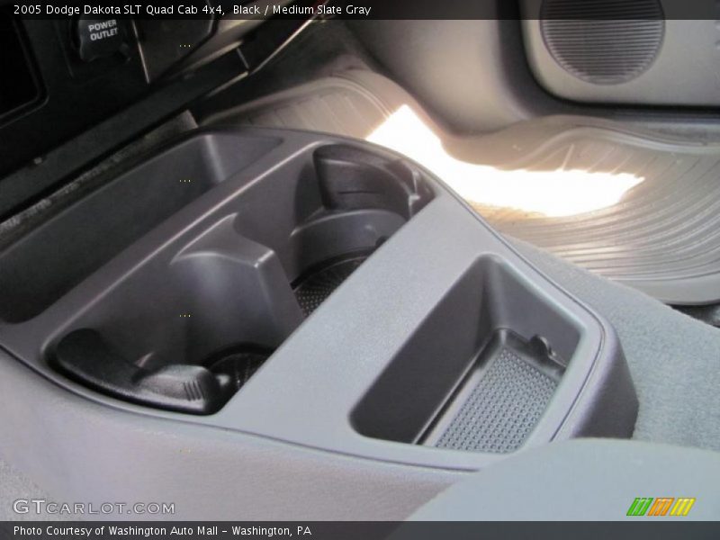 Black / Medium Slate Gray 2005 Dodge Dakota SLT Quad Cab 4x4