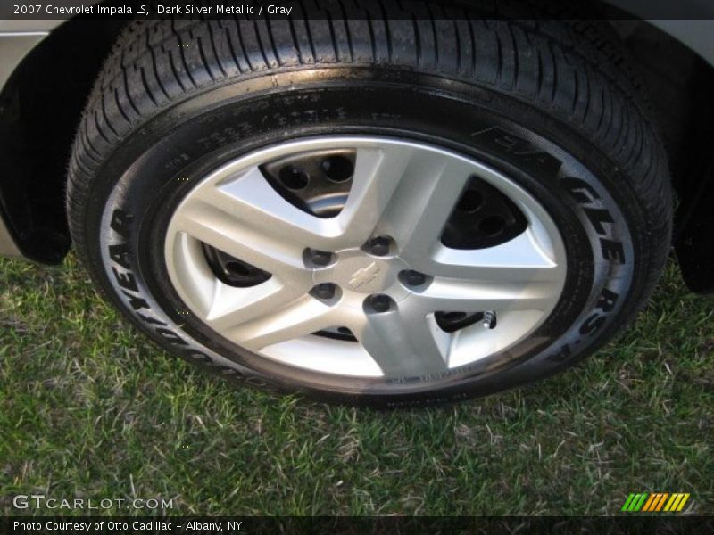 Dark Silver Metallic / Gray 2007 Chevrolet Impala LS