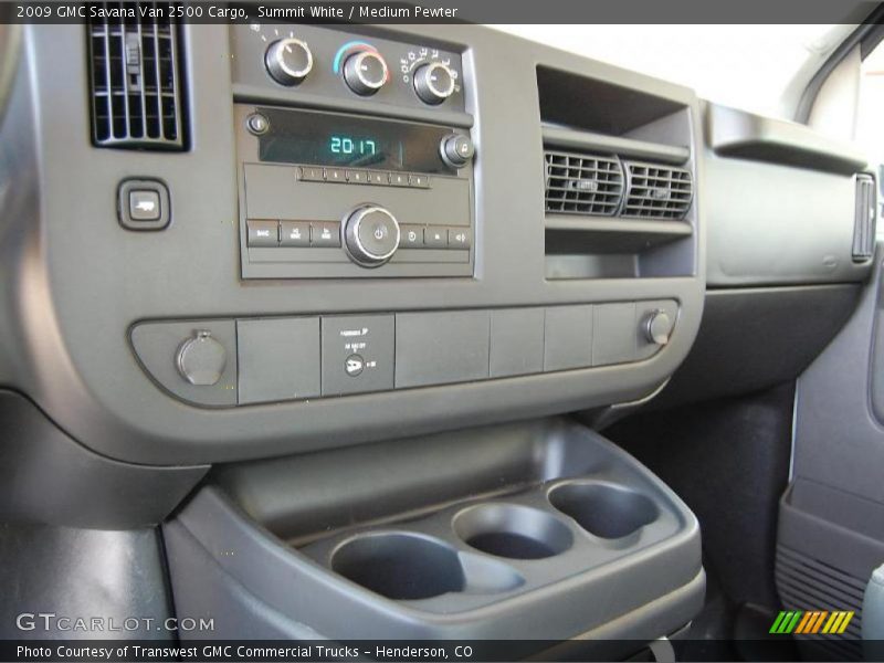 Summit White / Medium Pewter 2009 GMC Savana Van 2500 Cargo