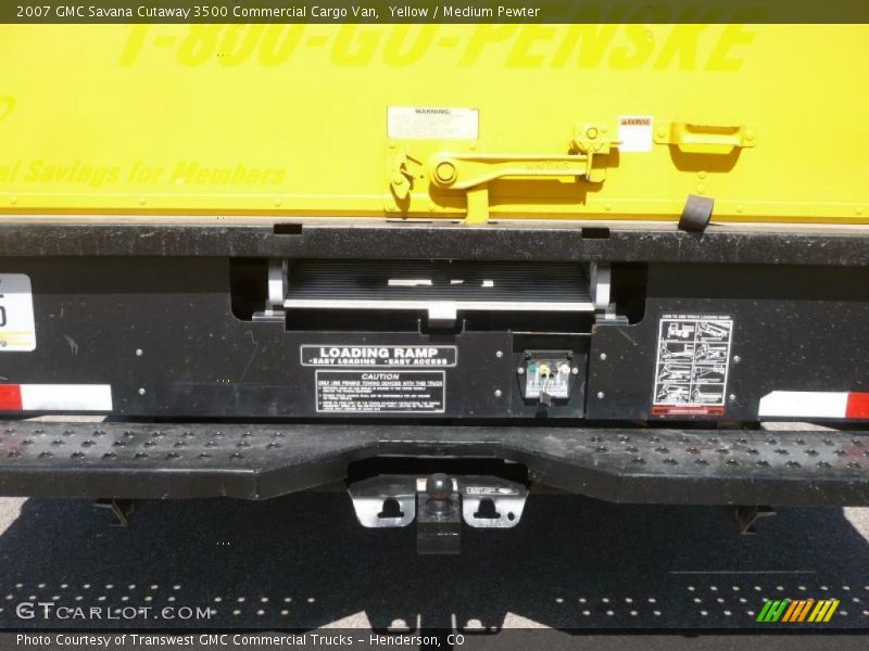 Yellow / Medium Pewter 2007 GMC Savana Cutaway 3500 Commercial Cargo Van