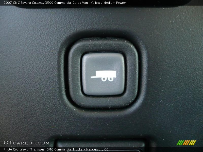 Yellow / Medium Pewter 2007 GMC Savana Cutaway 3500 Commercial Cargo Van