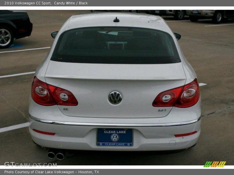 Candy White / Black 2010 Volkswagen CC Sport