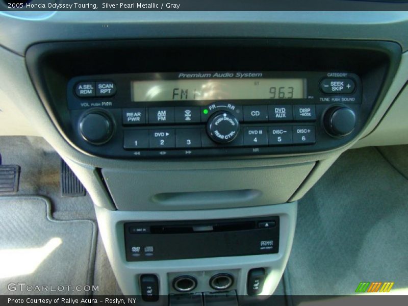 Silver Pearl Metallic / Gray 2005 Honda Odyssey Touring