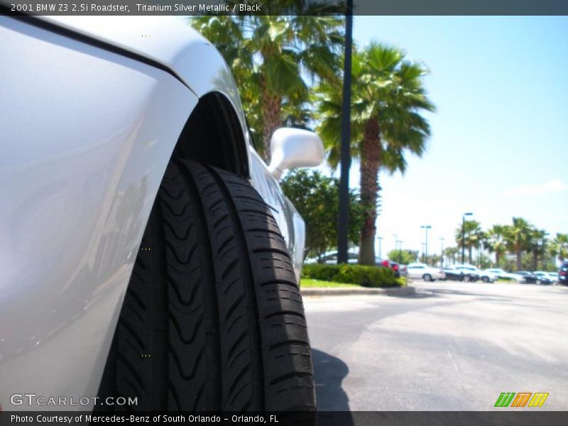 Titanium Silver Metallic / Black 2001 BMW Z3 2.5i Roadster