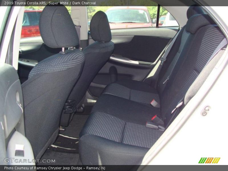 Super White / Dark Charcoal 2009 Toyota Corolla XRS