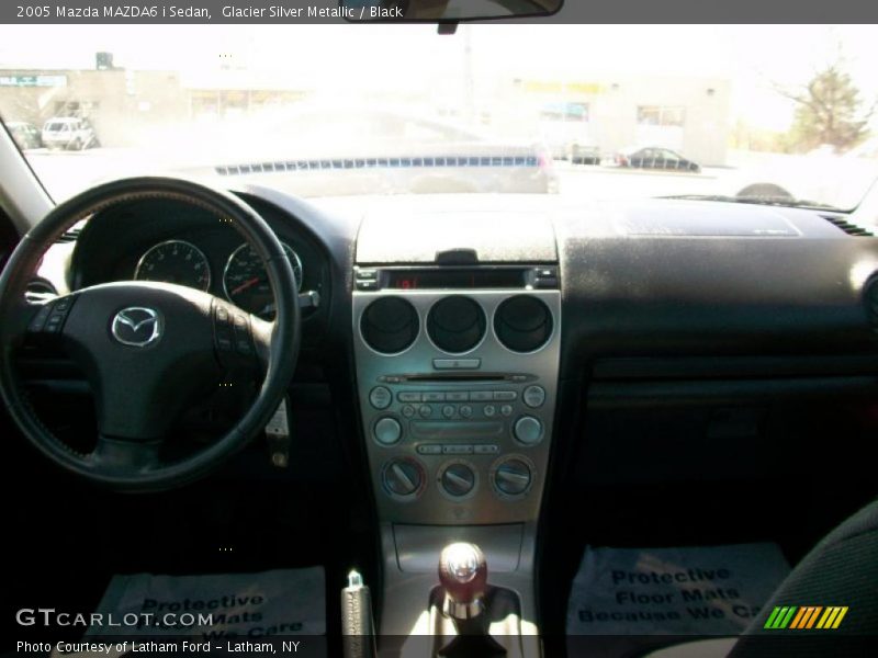 Glacier Silver Metallic / Black 2005 Mazda MAZDA6 i Sedan