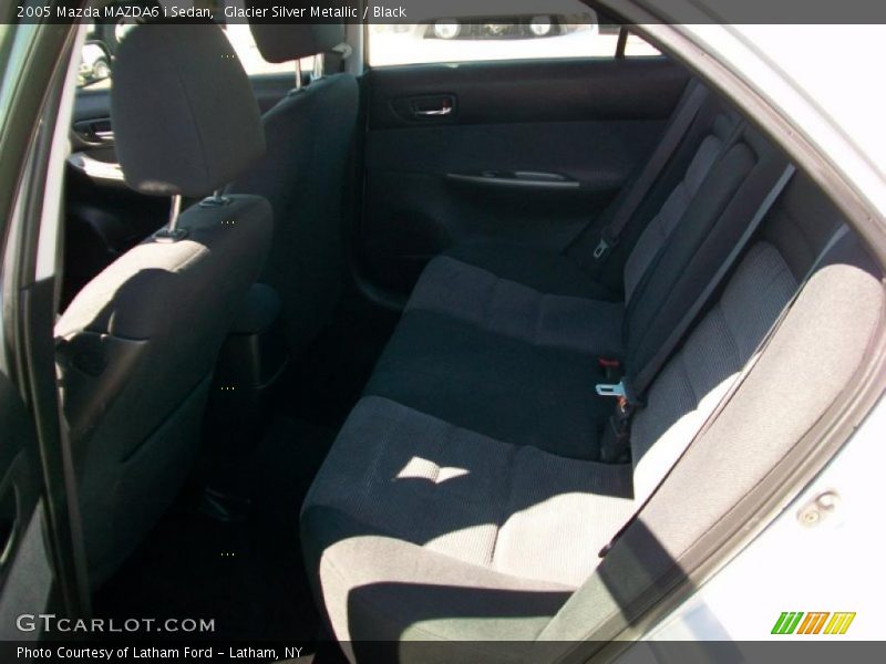 Glacier Silver Metallic / Black 2005 Mazda MAZDA6 i Sedan