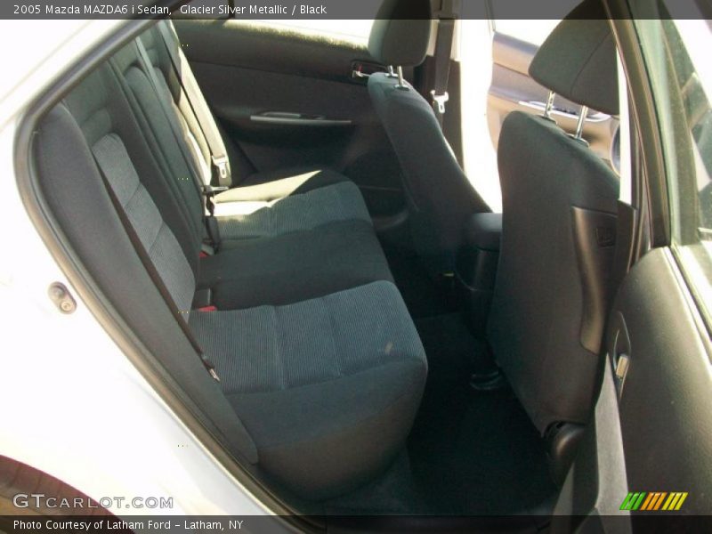 Glacier Silver Metallic / Black 2005 Mazda MAZDA6 i Sedan