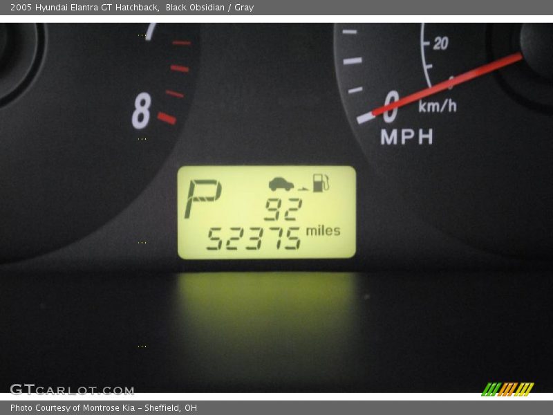 Black Obsidian / Gray 2005 Hyundai Elantra GT Hatchback