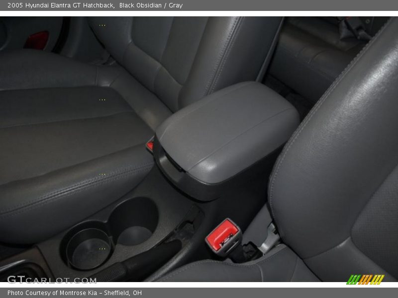 Black Obsidian / Gray 2005 Hyundai Elantra GT Hatchback
