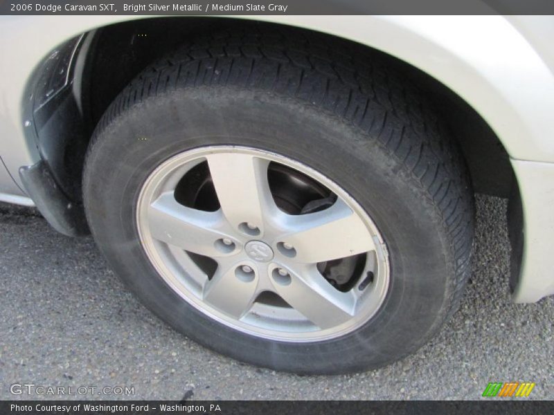 Bright Silver Metallic / Medium Slate Gray 2006 Dodge Caravan SXT