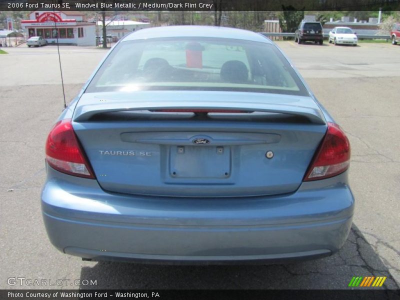Windveil Blue Metallic / Medium/Dark Flint Grey 2006 Ford Taurus SE