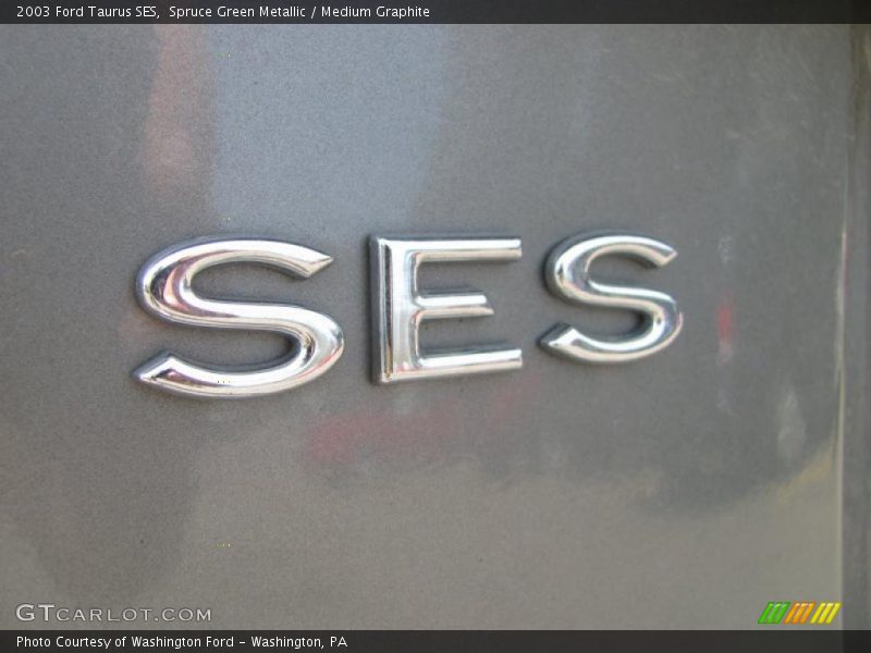 Spruce Green Metallic / Medium Graphite 2003 Ford Taurus SES