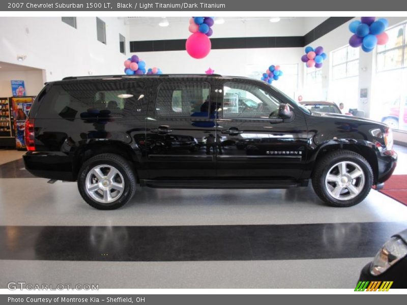 Black / Light Titanium/Dark Titanium 2007 Chevrolet Suburban 1500 LT