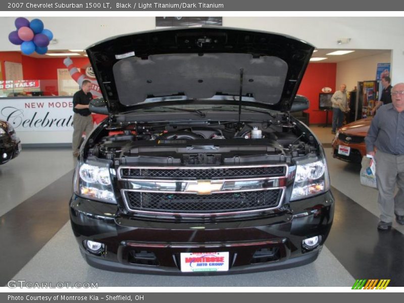 Black / Light Titanium/Dark Titanium 2007 Chevrolet Suburban 1500 LT