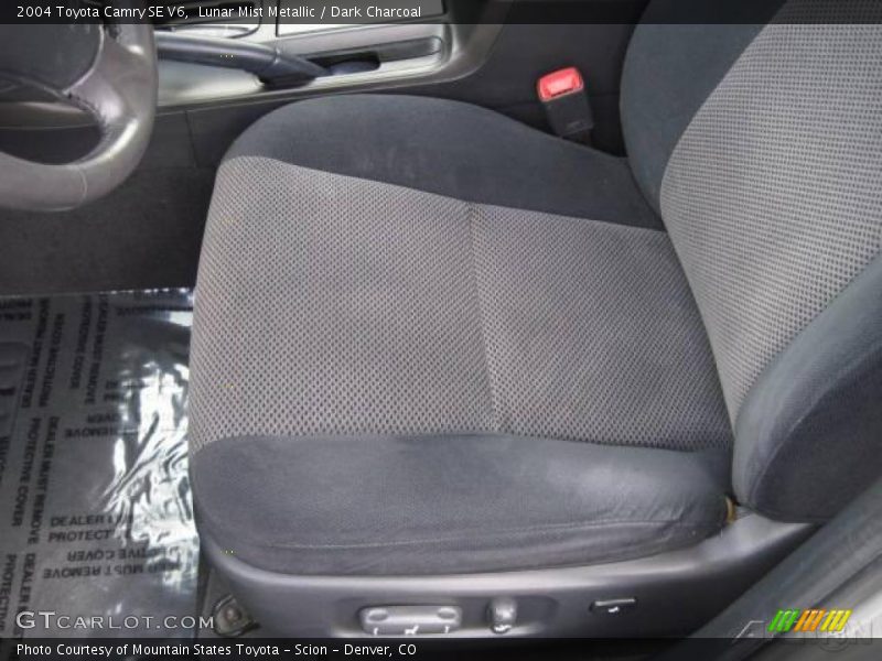 Lunar Mist Metallic / Dark Charcoal 2004 Toyota Camry SE V6