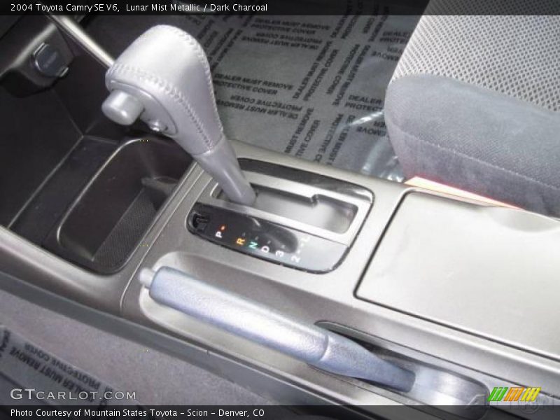 Lunar Mist Metallic / Dark Charcoal 2004 Toyota Camry SE V6