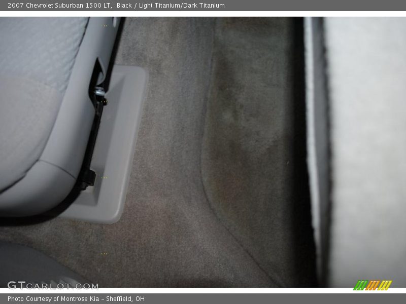 Black / Light Titanium/Dark Titanium 2007 Chevrolet Suburban 1500 LT