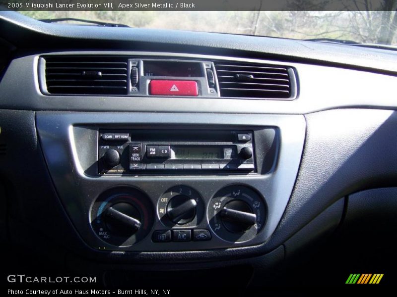 Apex Silver Metallic / Black 2005 Mitsubishi Lancer Evolution VIII