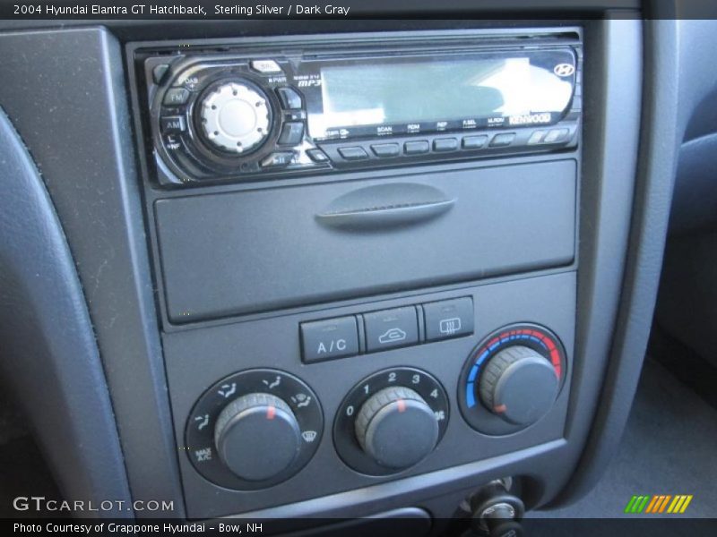 Sterling Silver / Dark Gray 2004 Hyundai Elantra GT Hatchback